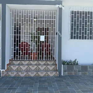 https://turnbulls-apartment-pr-walking-distance-to-shopping-essentials.sanjuanpuertorico-hotels.com